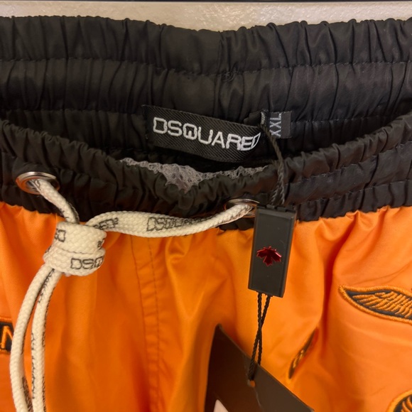 Dsquared Swim Trunks - Picture 3 of 3